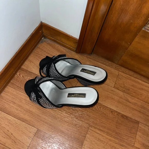 Shoes - Picture 3 of 3